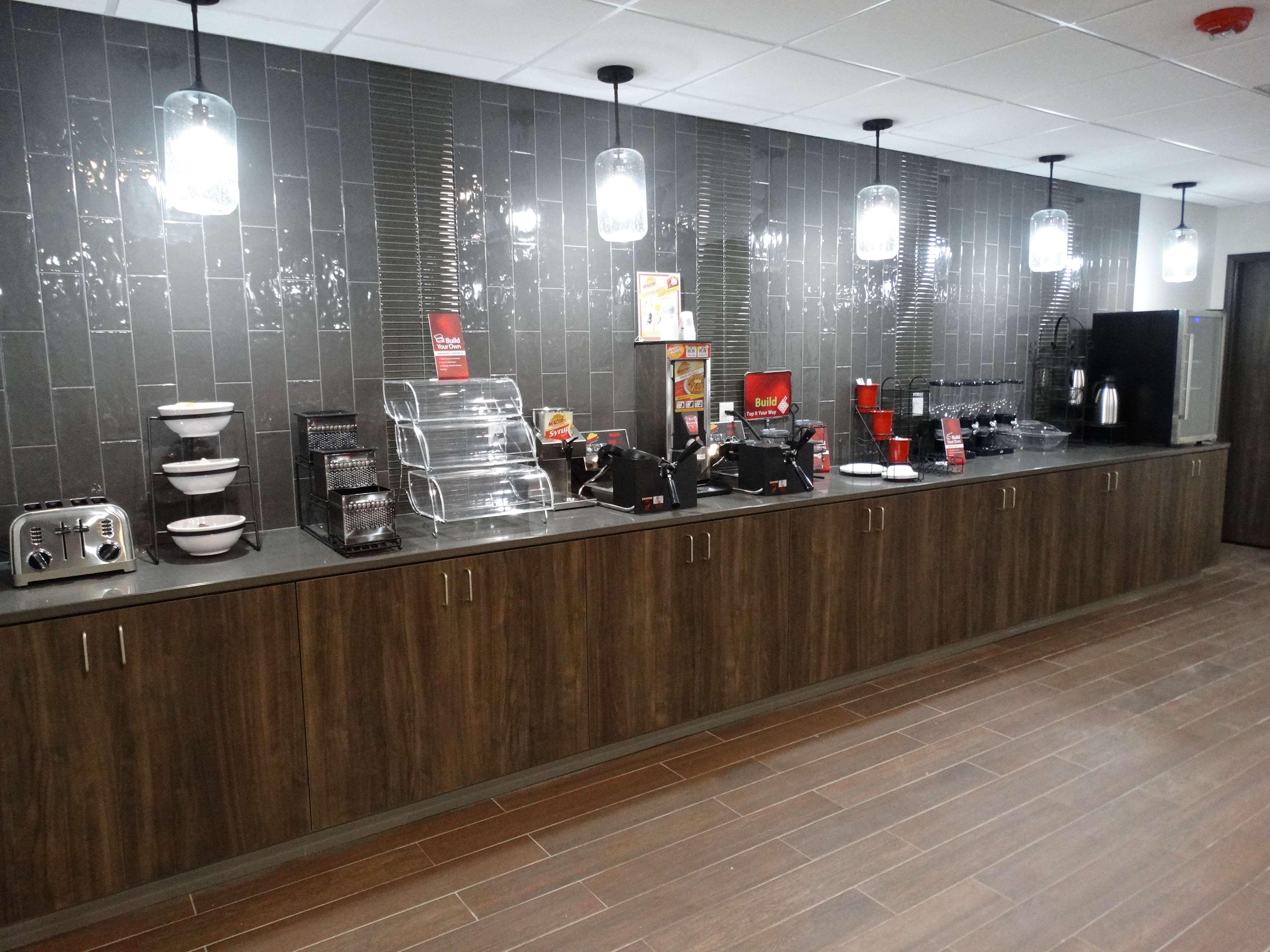 韦兰贝斯特韦斯特Plus酒店 Shelbyville 外观 照片